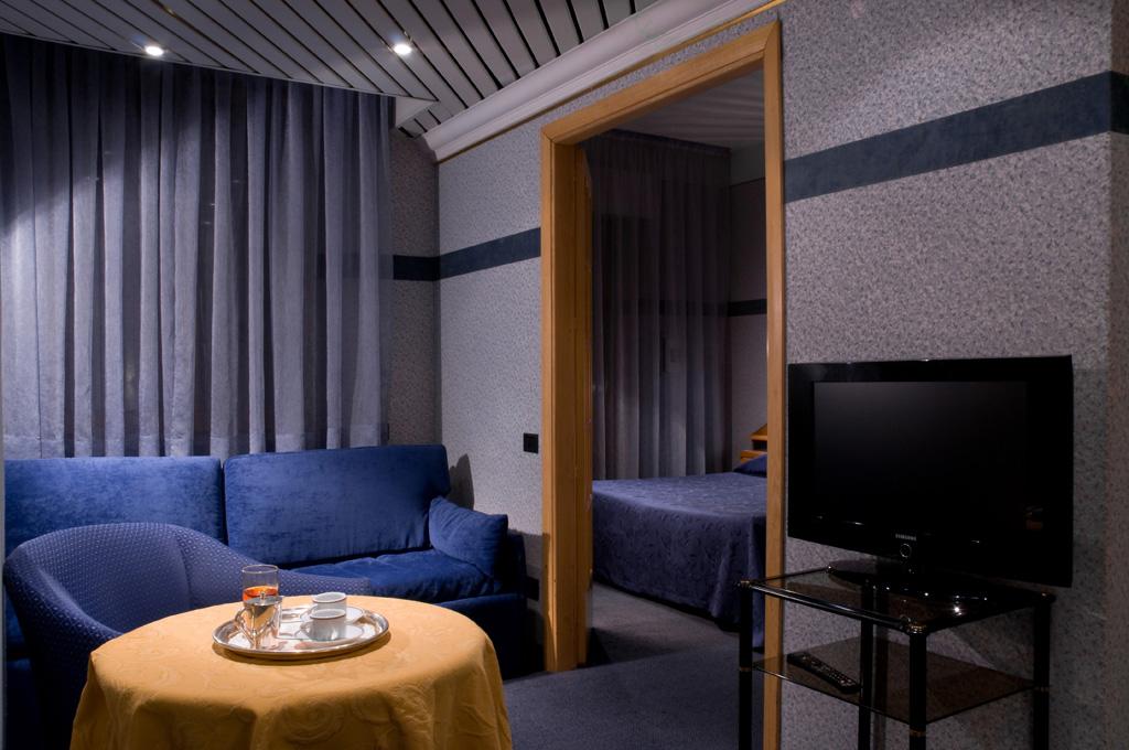 Grand Hotel Ambasciatori Wellness & Spa キアンチャーノ・テルメ エクステリア 写真