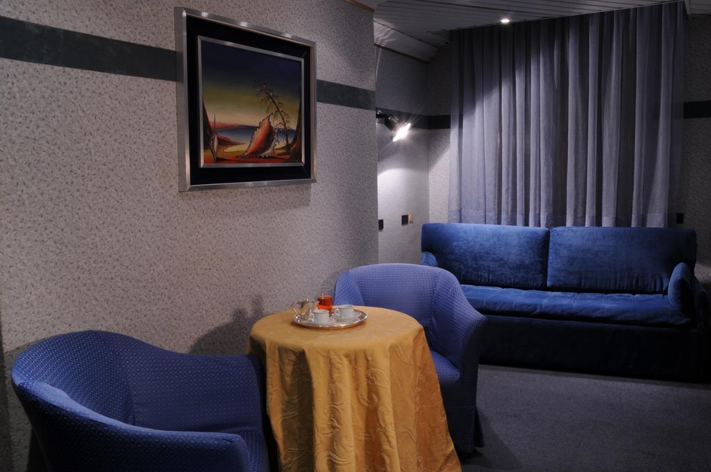 Grand Hotel Ambasciatori Wellness & Spa キアンチャーノ・テルメ エクステリア 写真