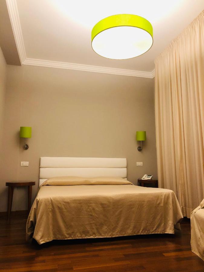 Grand Hotel Ambasciatori Wellness & Spa キアンチャーノ・テルメ エクステリア 写真